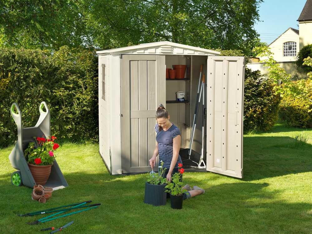 Abri de jardin - Keter Factor beige - Avec fenêtre latérale - 178x195.5x208 cm