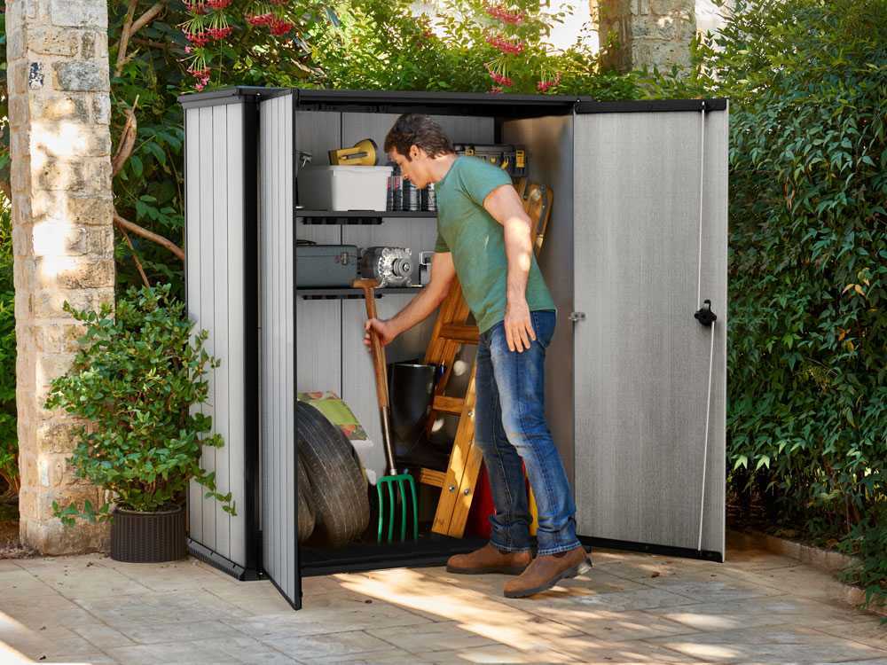 Armoire à outils de jardin - Keter High Store - 140x73x170 cm