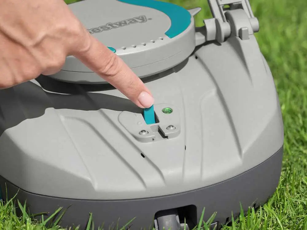 Robot aspirateur rechargeable Bestway Aquatronix G100 sans fil pour piscine hors-sol avec nettoyage automatique du fond, batterie rechargeable et fonctionnement autonome simple et efficace.