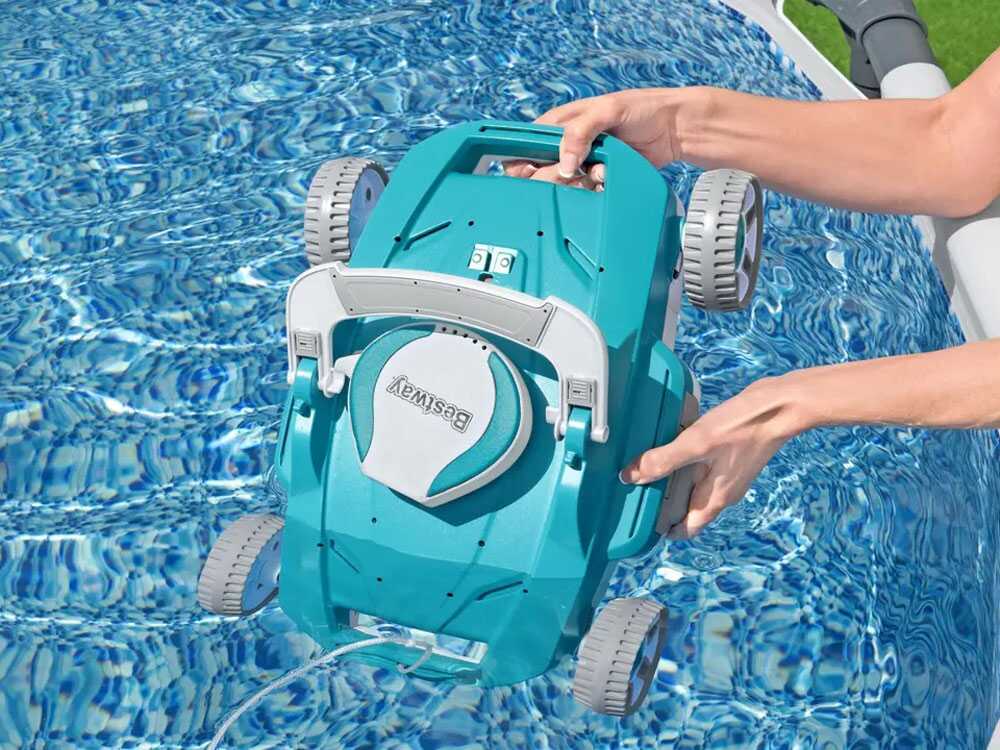 Robot nettoyeur piscine Bestway Aquatronix G200 sans fil avec autonomie 90 minutes, nettoyage automatique du fond, bac de récupération 3,5 L et compatibilité piscines hors-sol jusqu’à 50 m².