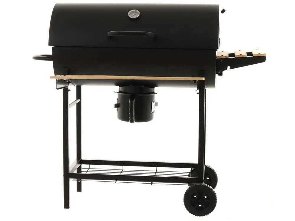 Barbecue à charbon Royal Food CB 450 avec grilles inox, couvercle et thermomètre intégré. Surface de cuisson 2520 cm² idéale pour 9 à 11 personnes. Compact, pratique et performant.
