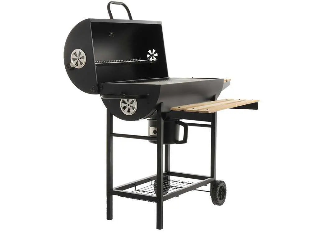 Barbecue à charbon Royal Food CB 450 avec grilles inox, couvercle et thermomètre intégré. Surface de cuisson 2520 cm² idéale pour 9 à 11 personnes. Compact, pratique et performant.