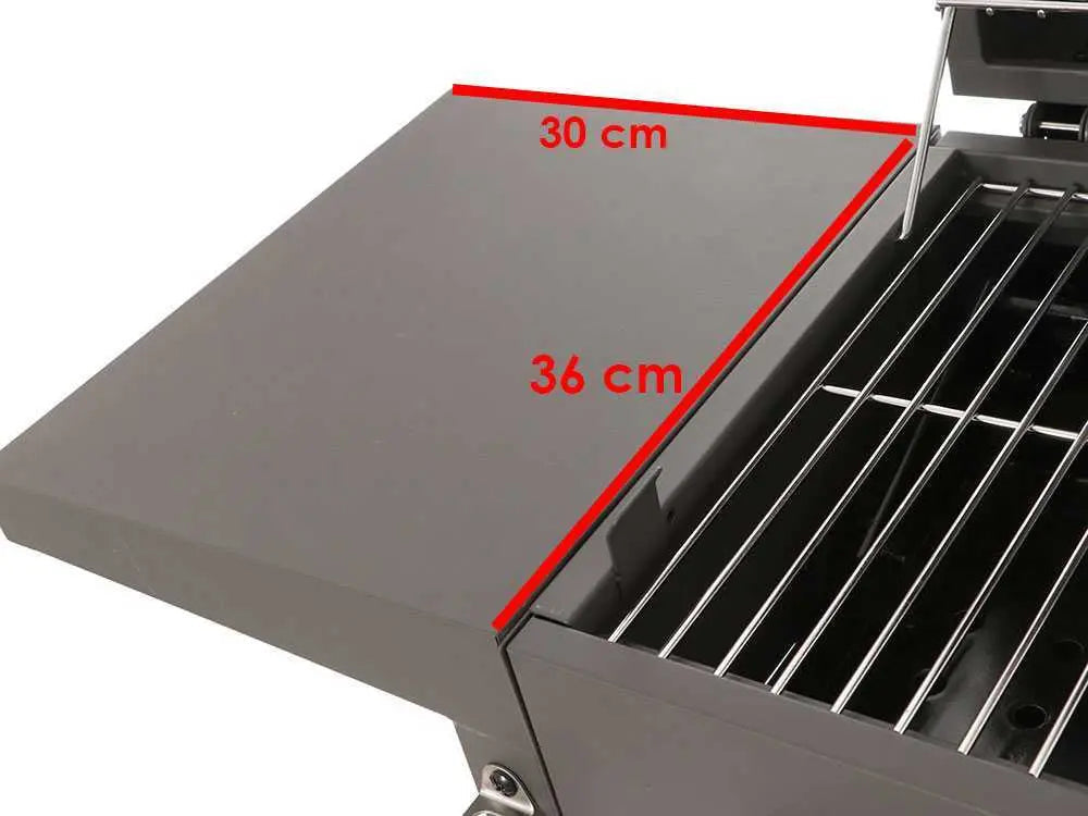 Barbecue à charbon Royal Food CB1450 Small avec grilles inox, couvercle et bac à charbon réglable. Compact, pratique et idéal pour terrasse, balcon et grillades jusqu’à 5 personnes.